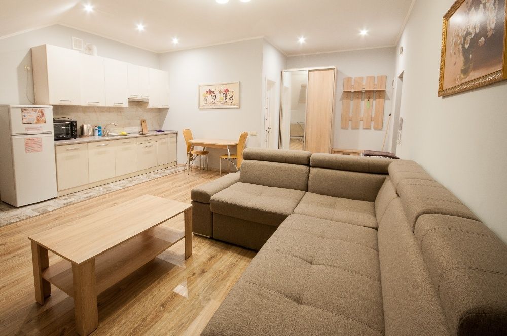 Оренда подобово в центрі міста (вул. Мукачівська 4/15)