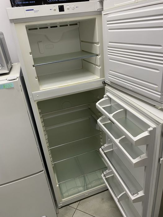 Двухкамерный холодильник LIEBHERR