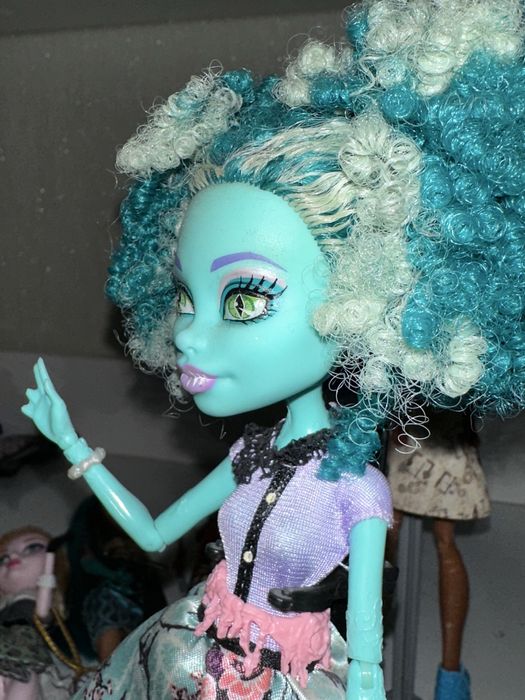 Монстер Хай Хани Свомп