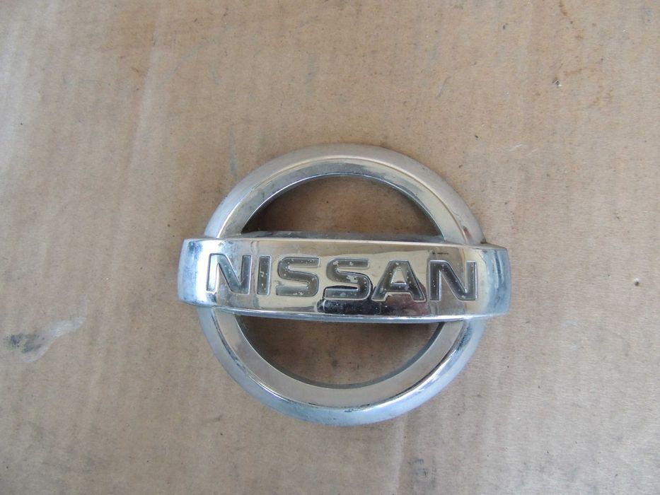 Znaczek emblemat logo Nissan przedni Primera P12 02-07