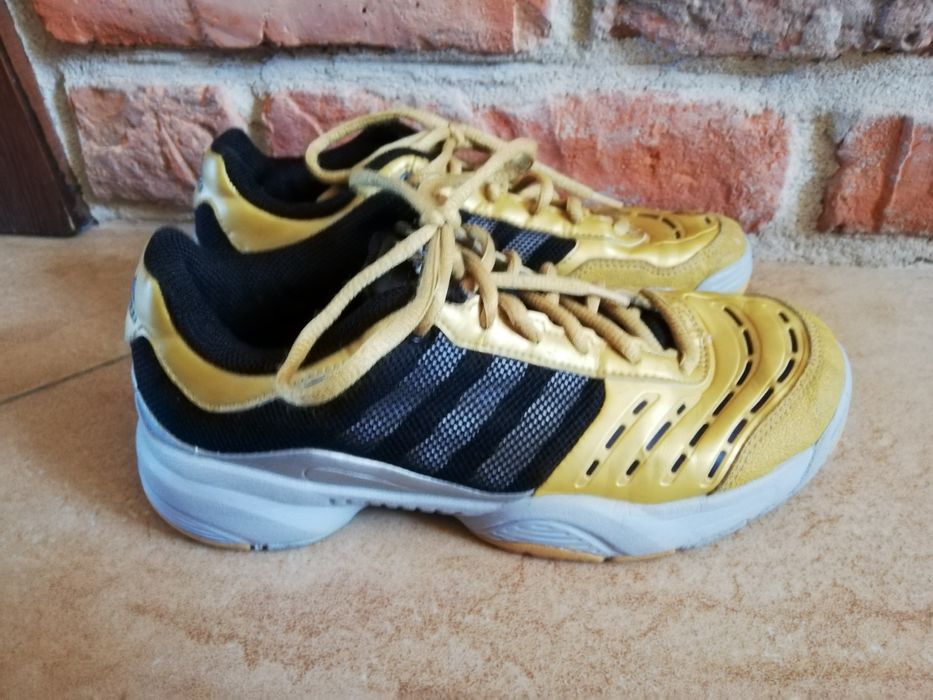 Buty adidas 35 wkładka 22,5 cm