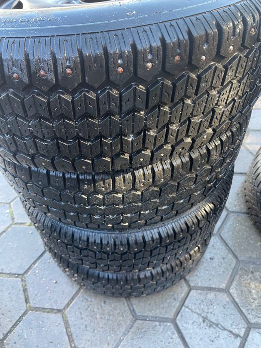 Uniroyal tiger paw 185/70/14