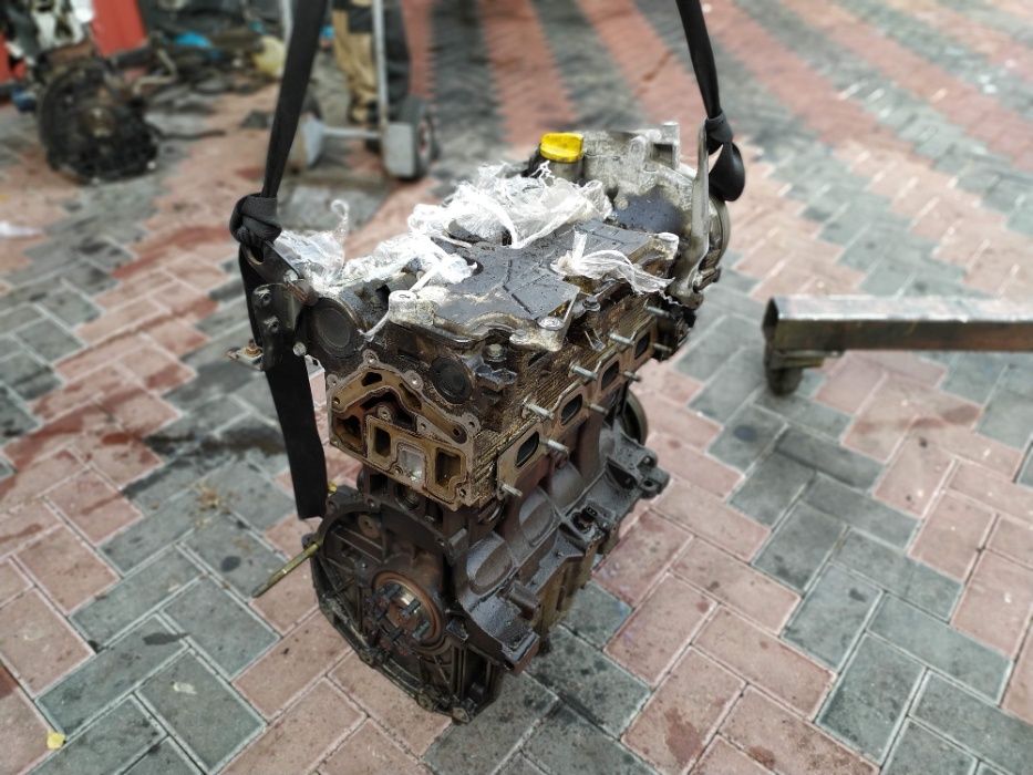 Двигатель 1.6 16V K4M RENAULT Scenic II