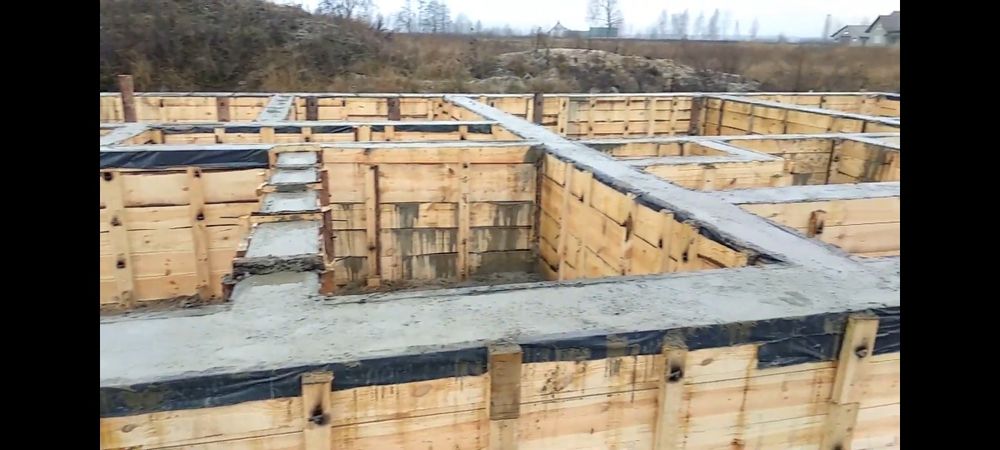 Земельна ділянка