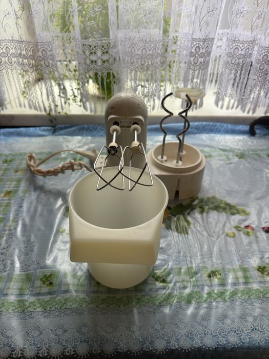 Міксер кухонний продам