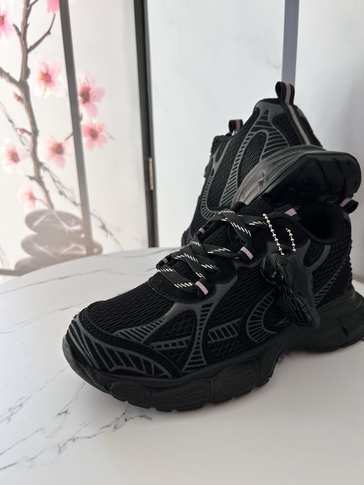 Кросівки весна літо кроси