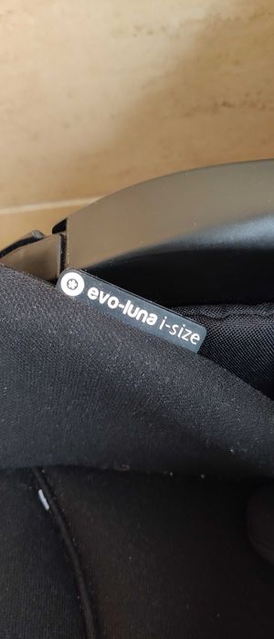 Fotelik Evo-Luna i-size + baza ISOFIX
