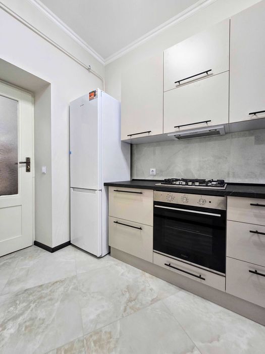 Здається 2-Х кімнатна квартира в ЦЕНТРІ міста на вул.ЖУКОВСЬКОГО