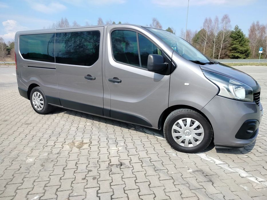 Renault Trafic 9 osób Long 2xklima. Zapraszam