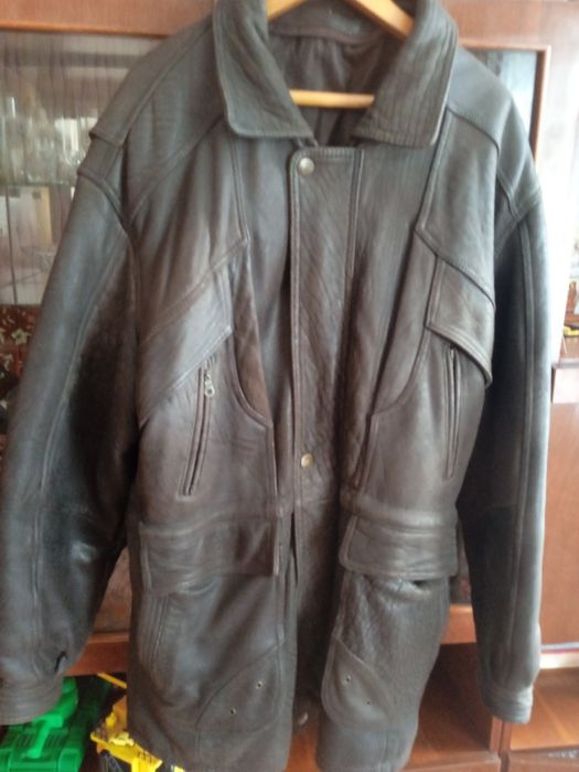 Продам курточку кожану
