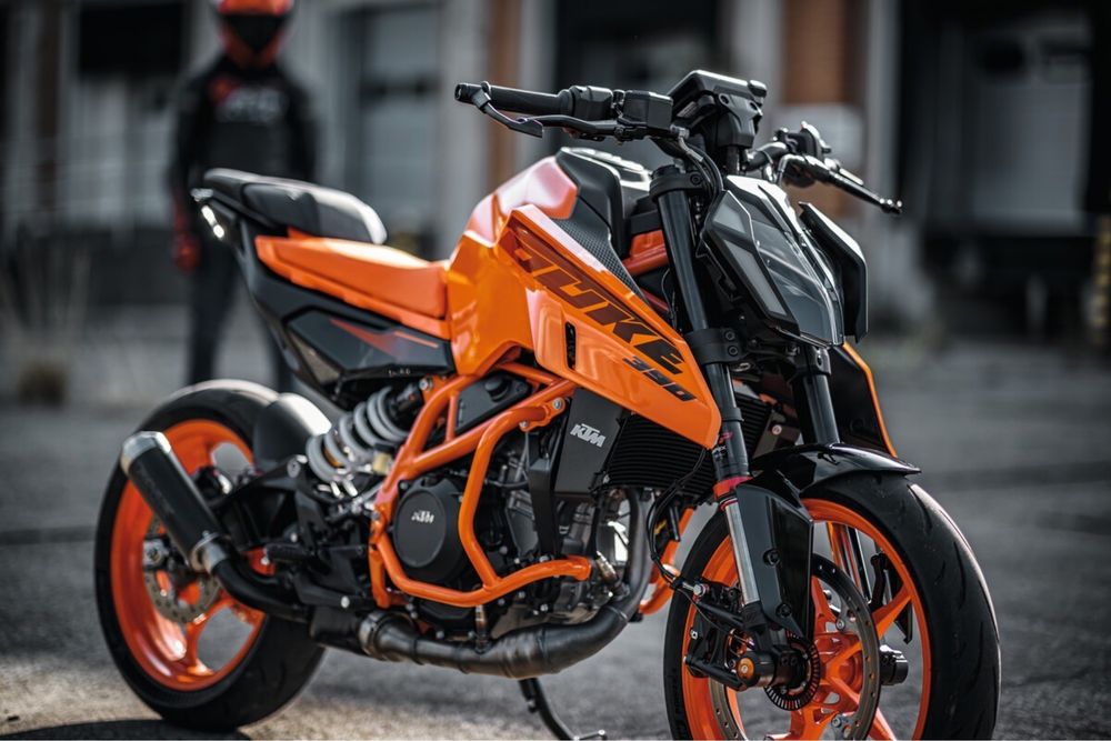 Мотоцикл KTM DUKE 390
