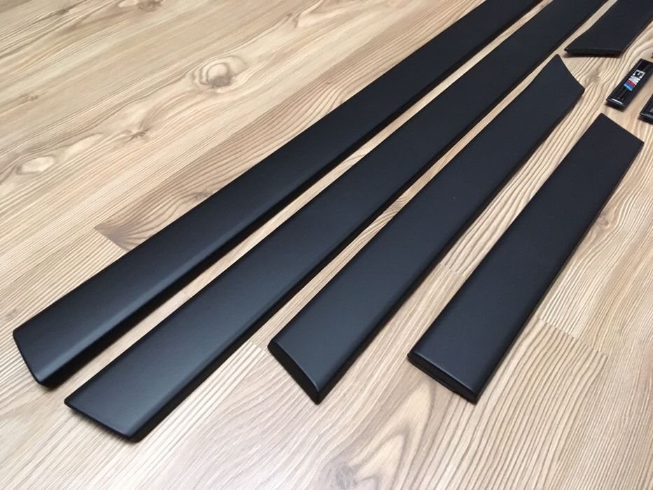 Боковые М молдинги на седан купе кабриолет туринг БМВ Е36 (Тайвань)