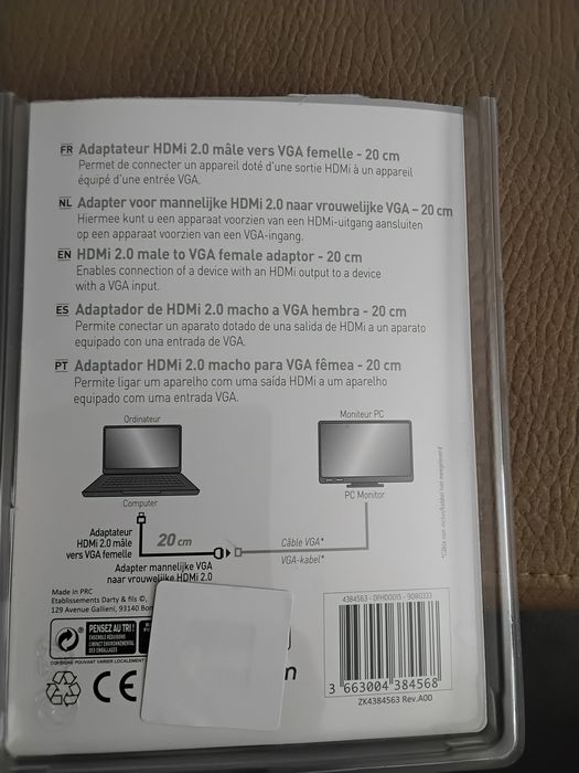 Adaptador HDMI 2.0 para VGA.