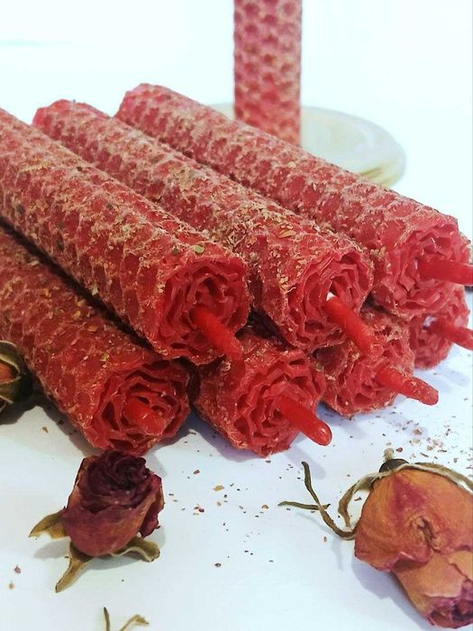 Свічки з травами: роза, полин, м'ята, калина, папороть. свічка вощина