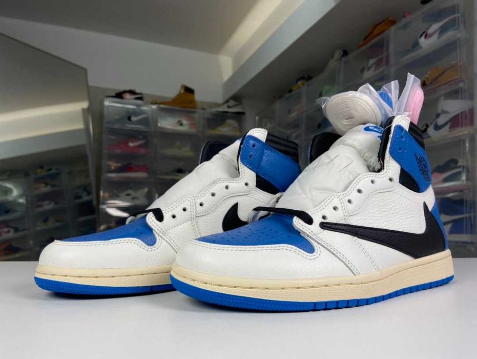 Air Jordan 1 Fragment Design x Travis Scott