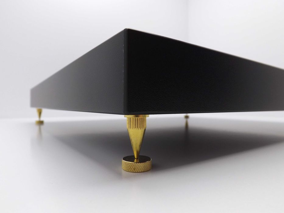 Nowa platforma podstawa pod gramofon na regulowanych kolcach