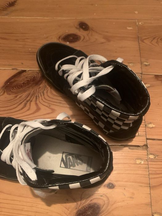 Продам кеди Vans