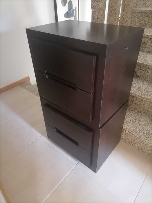 Mesinhas de cabeceira + cómoda
