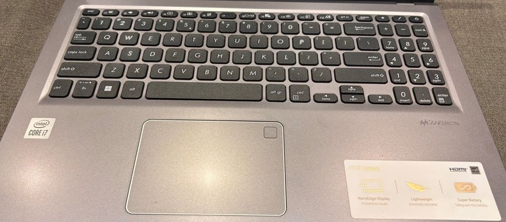 ASUS VivoBook 15 X515JA | i7-1065G7 | 8GB | 512GB SSD | REZERWACJA