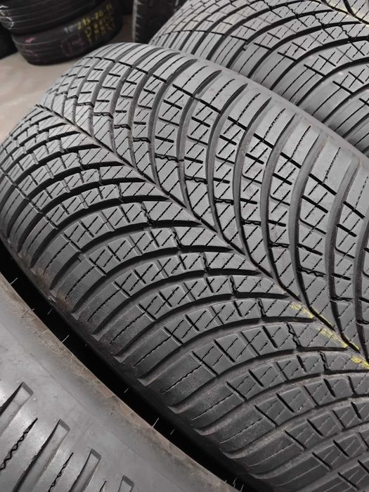 Шини бу 245/45 R19 Goodyear Vector 4 Season Комплект
