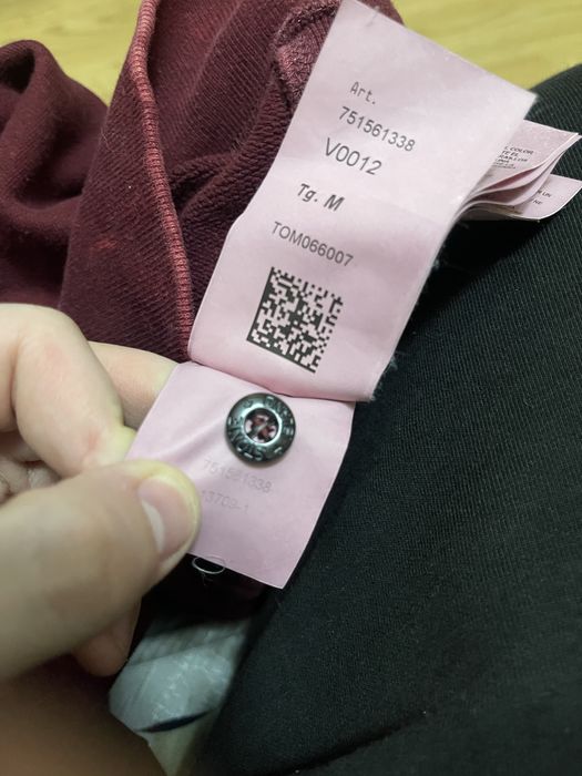 Stone island off dye