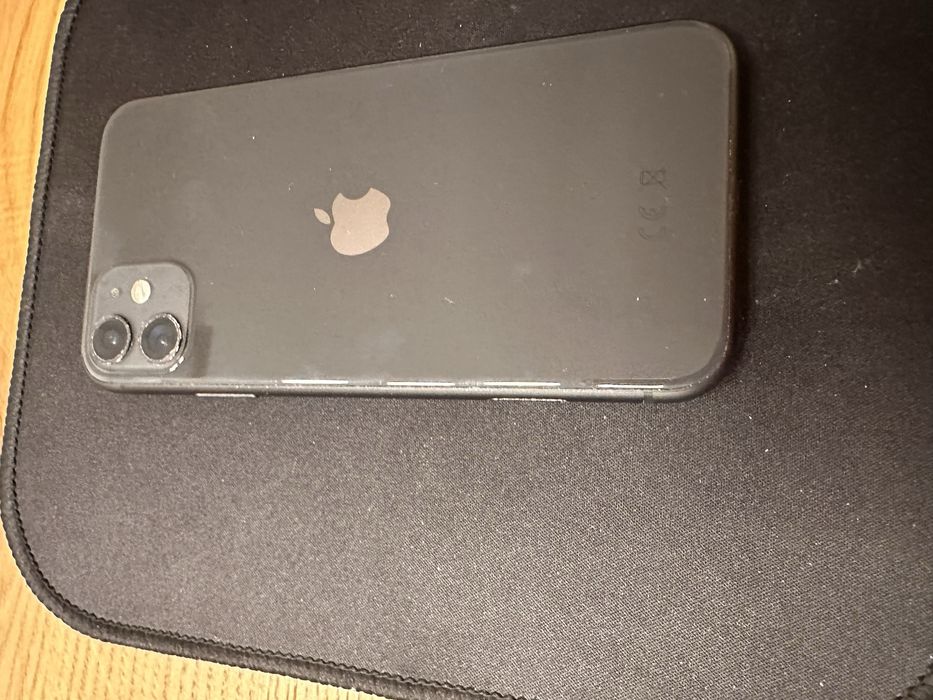 IPhone 11 128Gb. Bem estimado!