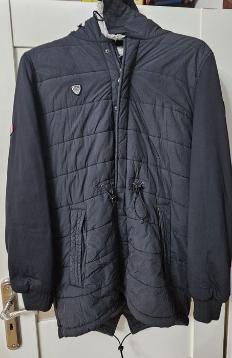 Armani kurtka parka L/XL kaptur czarna kaptur tommy armani boss edycja limitowana piękna