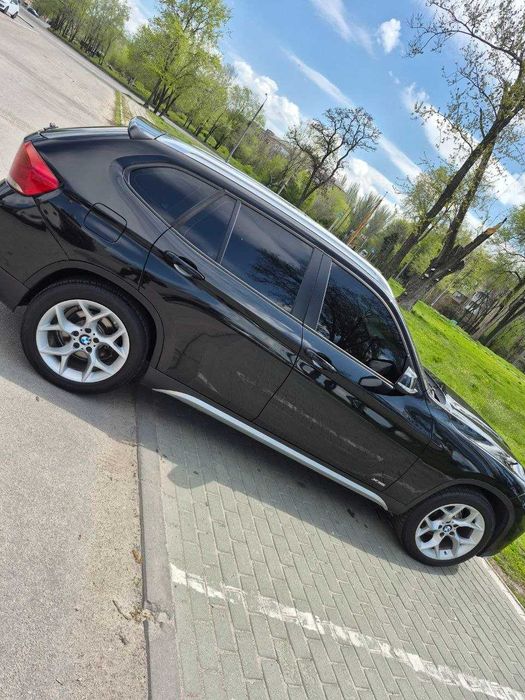 Продам Машину БМВ х1