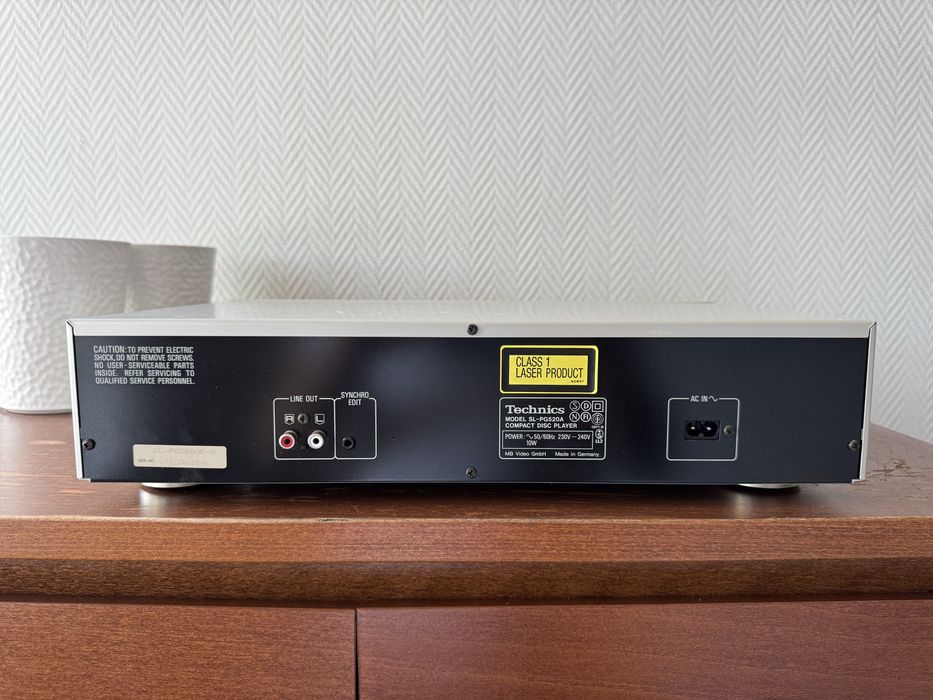 Odtwarzacz cd Technics SL-PG520A