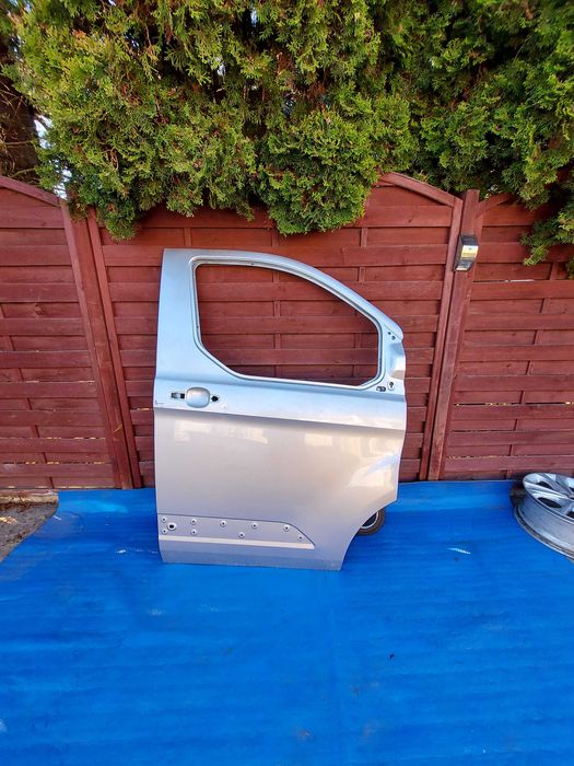 Ford Custom Drzwi błotnik słupek