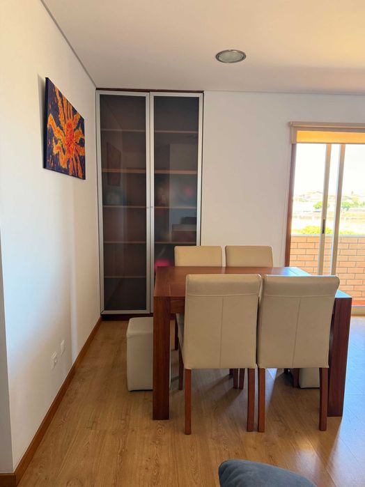 Apartamento T2 para Arrendamento