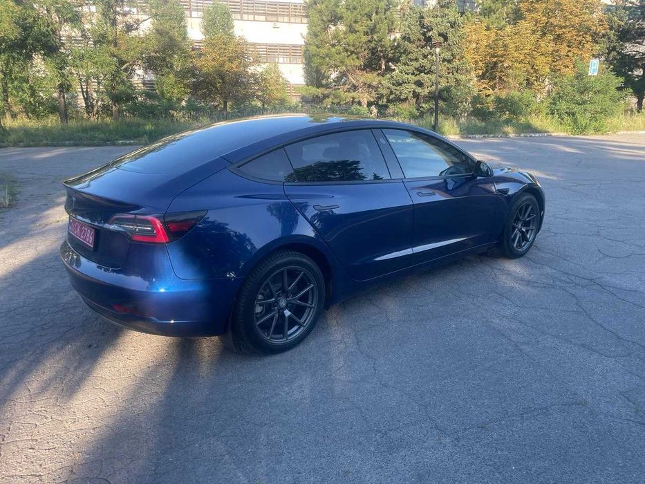 Tesla 3  2023   только пригнана  в аренду или под  выкуп !