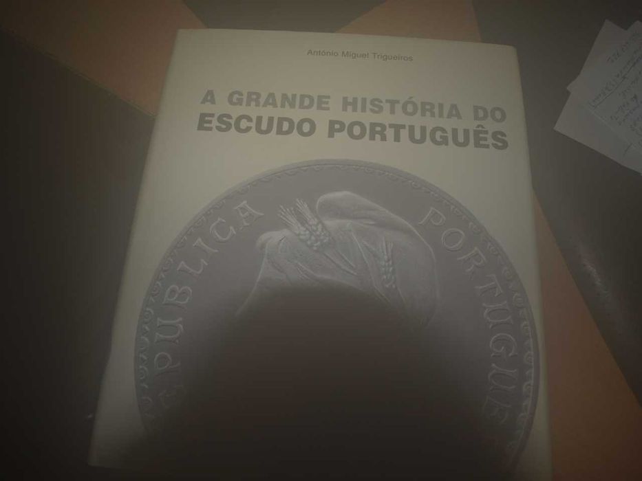 subescritos de 1º dia com respectivos selos