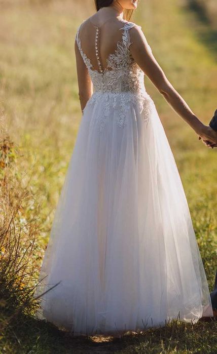 Suknia ślubna r. 36/38