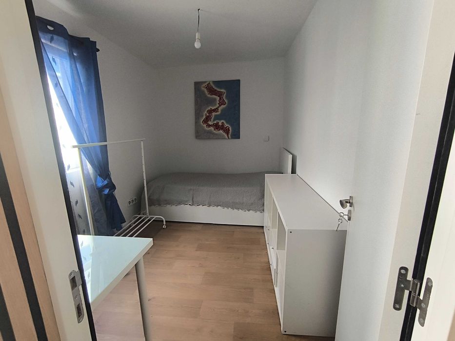 Quarto pequeno depois das obras