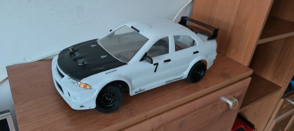 Model RC rlaarlo xts f10