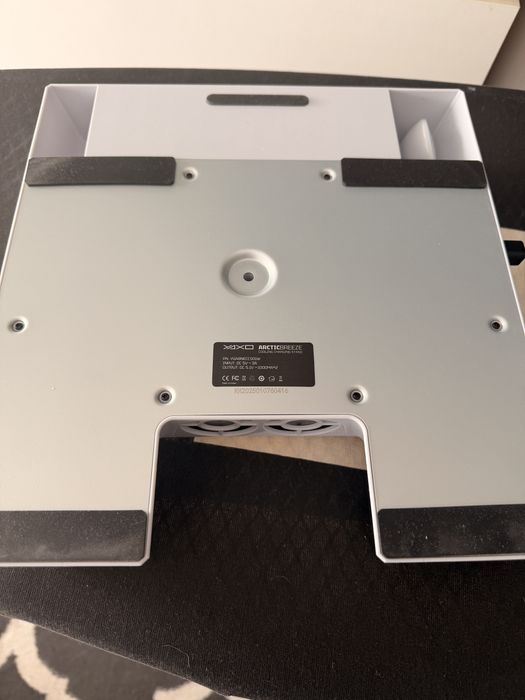 Podstawka chłodząca PS 5 i PS5 Pro