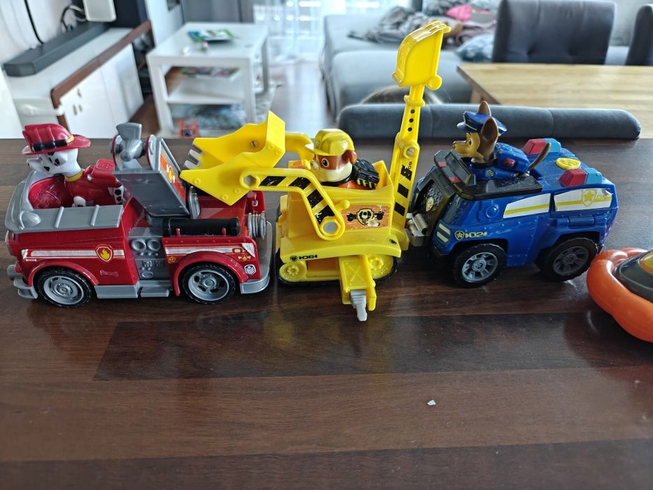 Duża baza psi patrol + podstawowe pojazdy