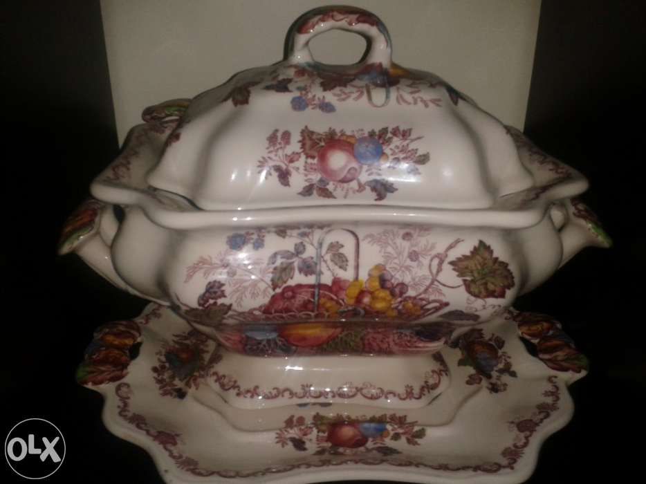 Terrina de porcelana Inglesa (Vintage) novo preço