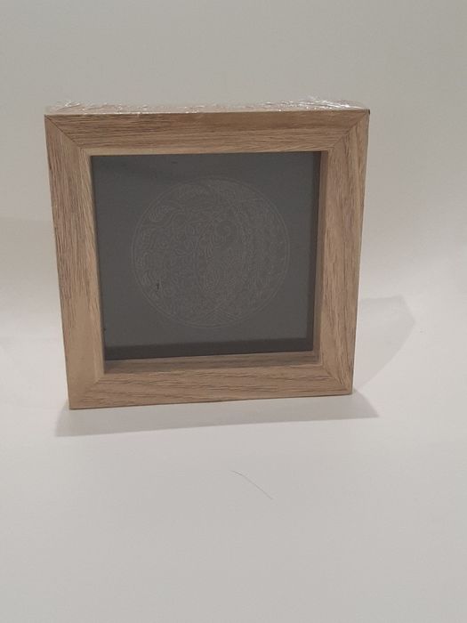 Moldura quadrada para fotografia nova