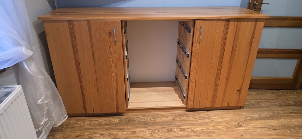 Komoda z litego drewna