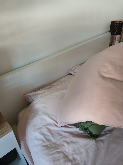 Cama de casal Ikea 1,40x2,00