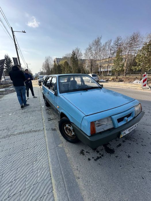 Продам ваз 2109 на ходу