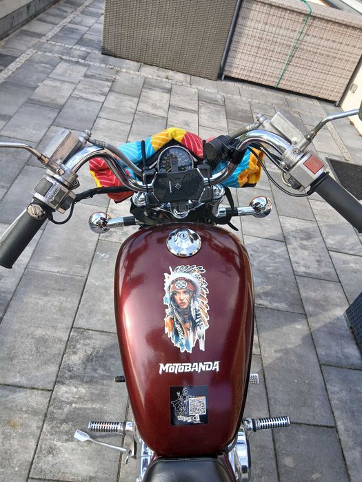 Suzuki intruder vs 700 1987r