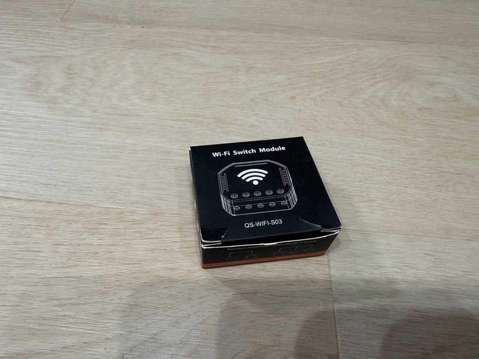 Sterownik Przekaźnik WiFi TUYA BEZNAPIĘCIOWY Smart QS-WIFI-C03