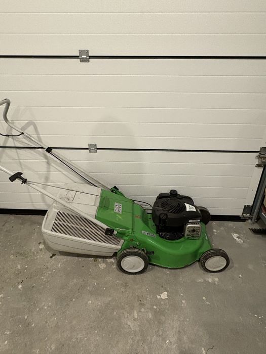 Kosiarka Viking / stihl z koszem bez napedu