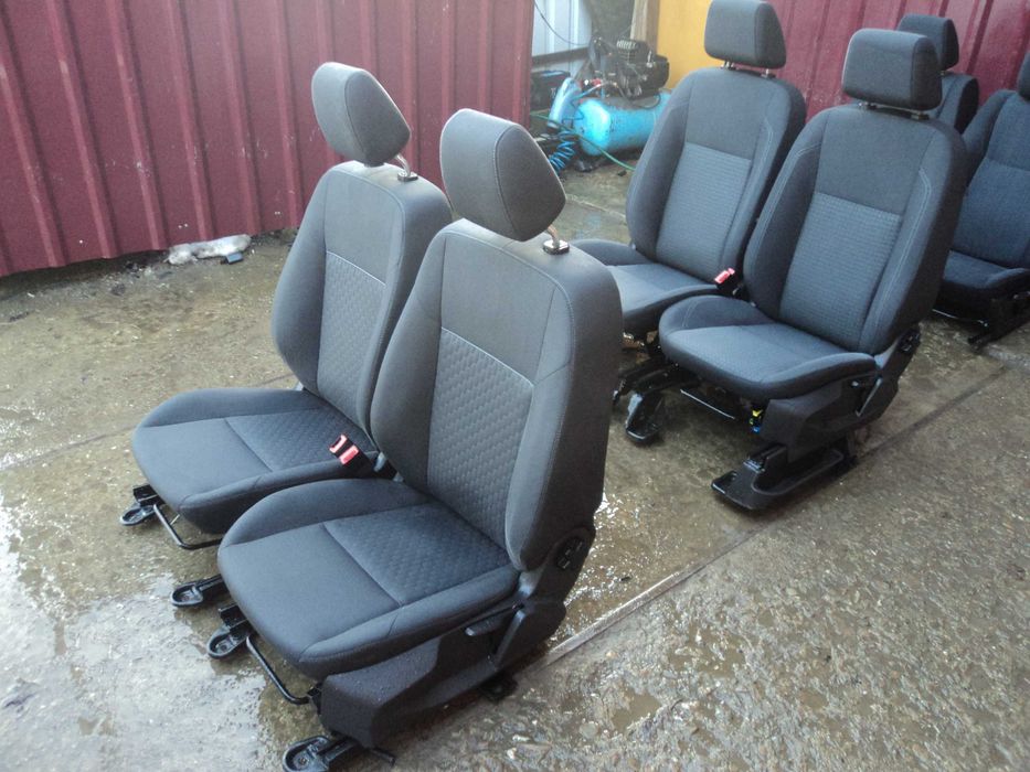 Форд Фокус 3 рекаро форд С-Макс сидіння сидения ауді vw сеат фієста