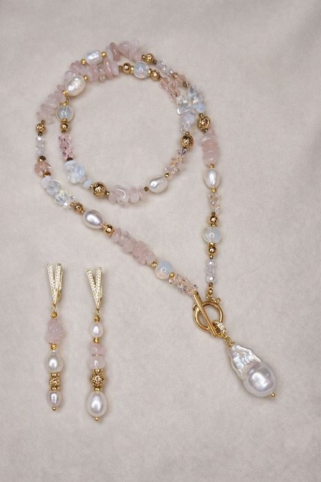 Autorskie kolie naszyjnik  z naturalnych kamieni i pereł