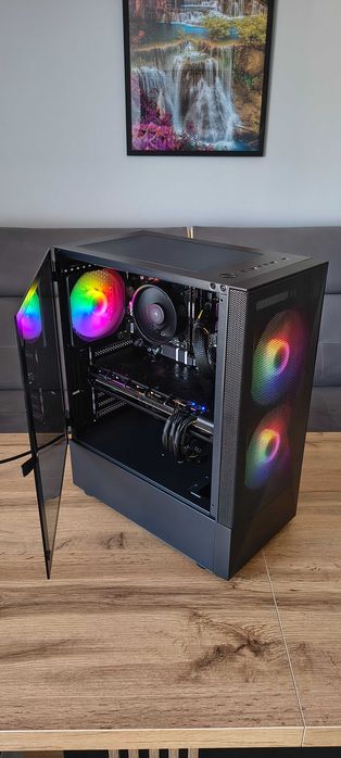 Komputer Gamingowy: RX 5700 XT 8GB/AMD RYZEN /SSD M.2/AM4/WIN11 PRO