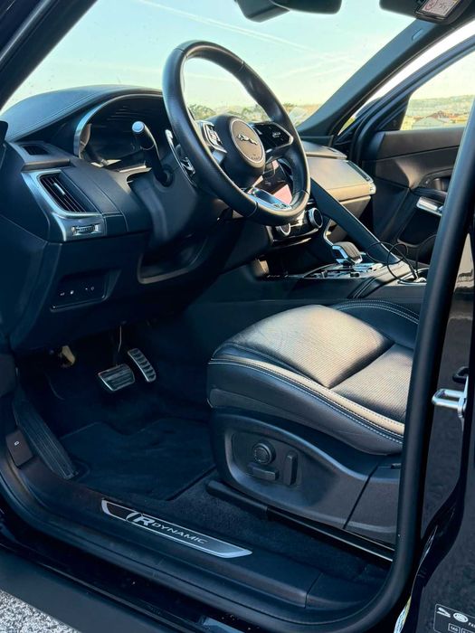 Jaguar E-Pace 1.5 P300e R-Dynamic S AWD Aut.